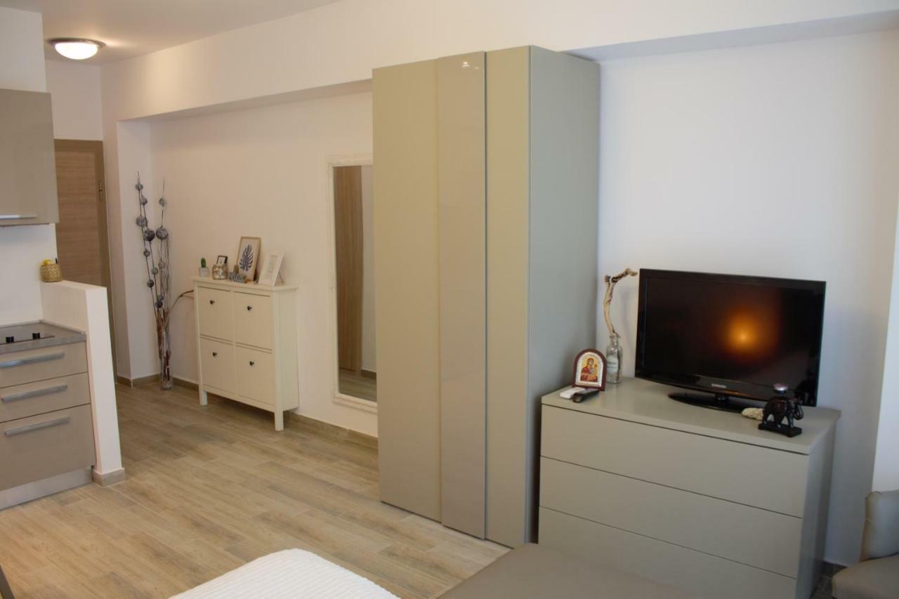 Luxury Studio 42 De Silva Mamaia Dış mekan fotoğraf